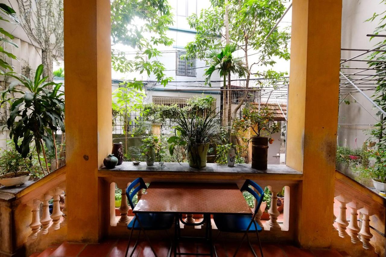French-Styled House Apartment Hanoi Exterior foto