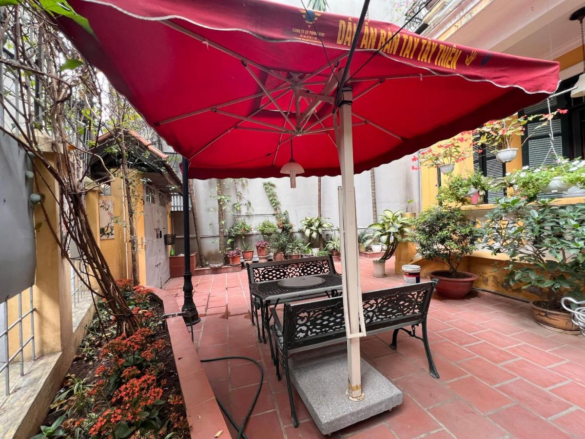 French-Styled House Apartment Hanoi Exterior foto