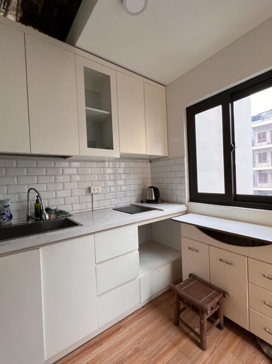 French-Styled House Apartment Hanoi Exterior foto
